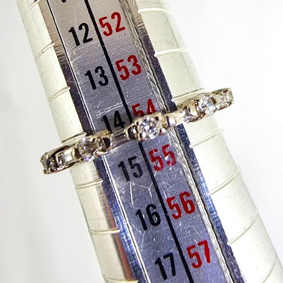 Round and Baguette Prong Set Stones Narrow Band Sterling Silver Ring SZ 7 - Picture 11 of 13